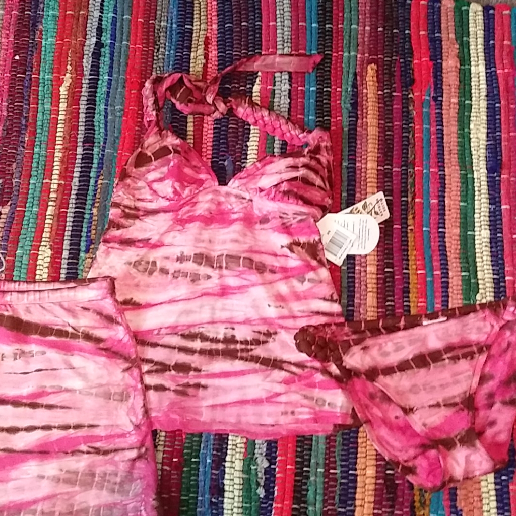 Lucky Brand Bathing Set